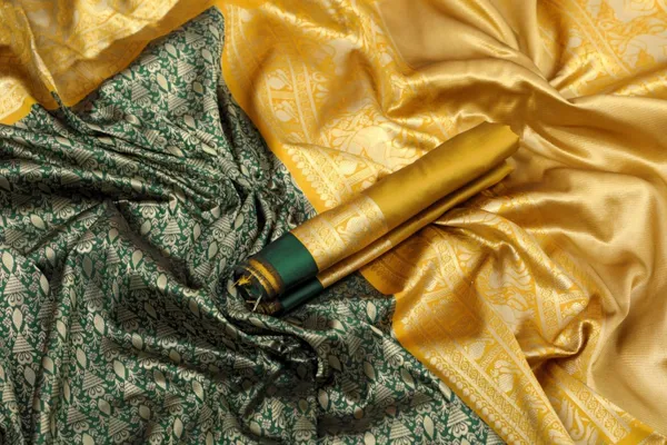 Yellow_Woven_Kanjivaram_Jacquard_Saree_with_Saree_Cover